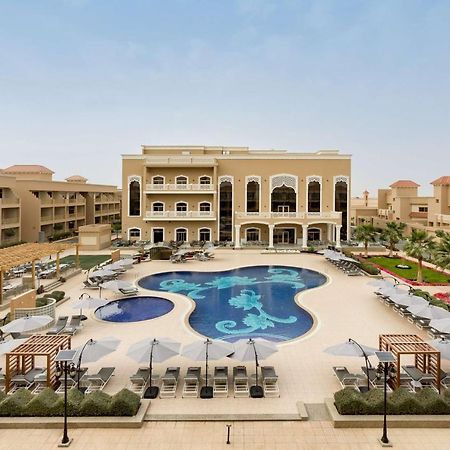 Radisson Hotel Riyadh Airport Exterior photo